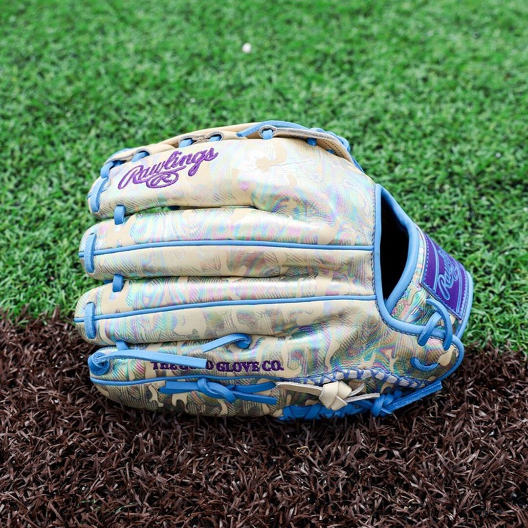 Rawlings Heart of the Hide ColorSync 10 12.25 in ContoUR Fit Glove Right Hand Throw - Rawlings