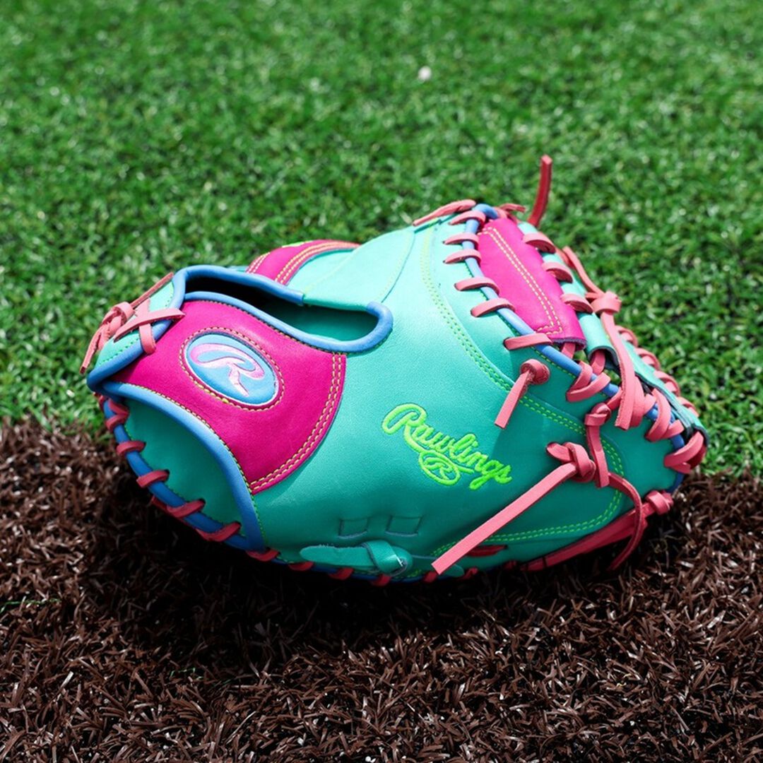 Rawlings Heart of the Hide ColorSync 10 34 in Catcher's Mitt Right Hand Throw - Rawlings