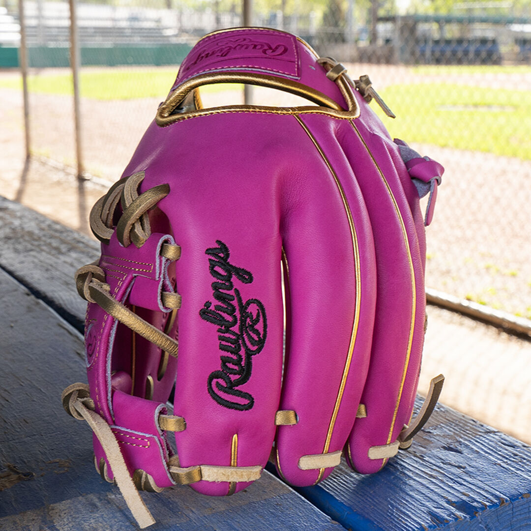 Exclusive 11.5-Inch R2G Heart of the Hide Berry Infield Glove Right Hand Throw - Rawlings
