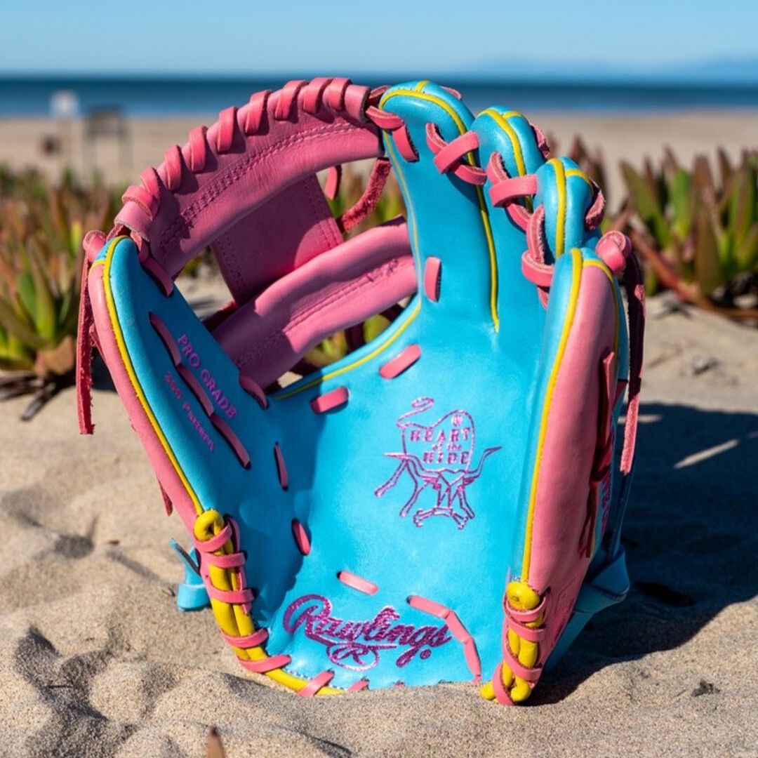 Rawlings Heart of the Hide Spring Break 11.5 Inch Infield Glove Right Hand Throw - Rawlings