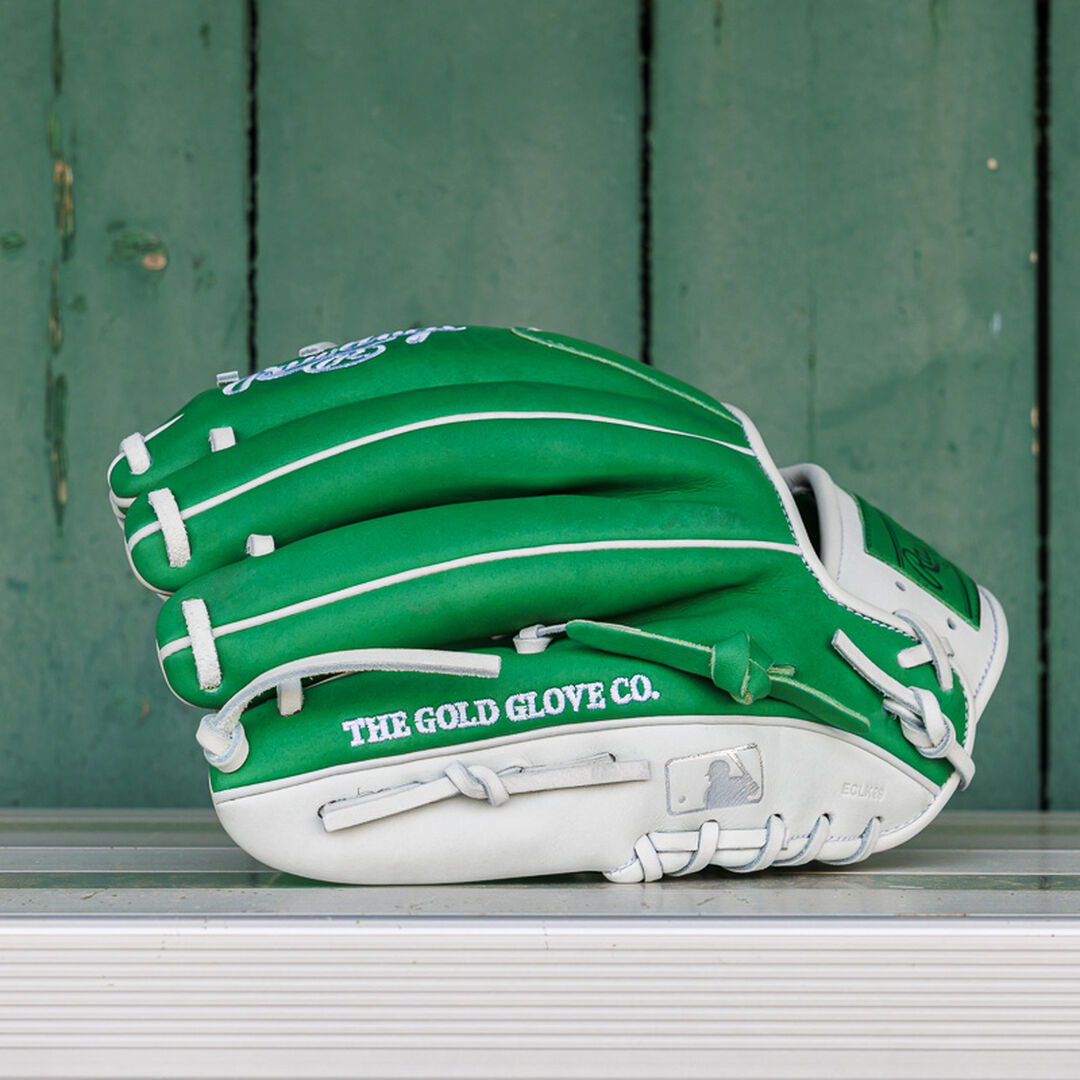 Exclusive Heart of the Hide 11.5-Inch Kelly Green Infield Glove Right Hand Throw - Rawlings
