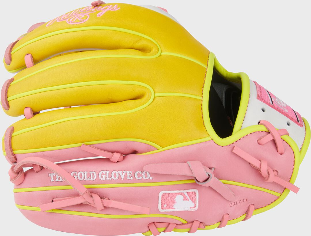 Heart of the Hide Omaha Collection Beach Ball Glove - Rawlings