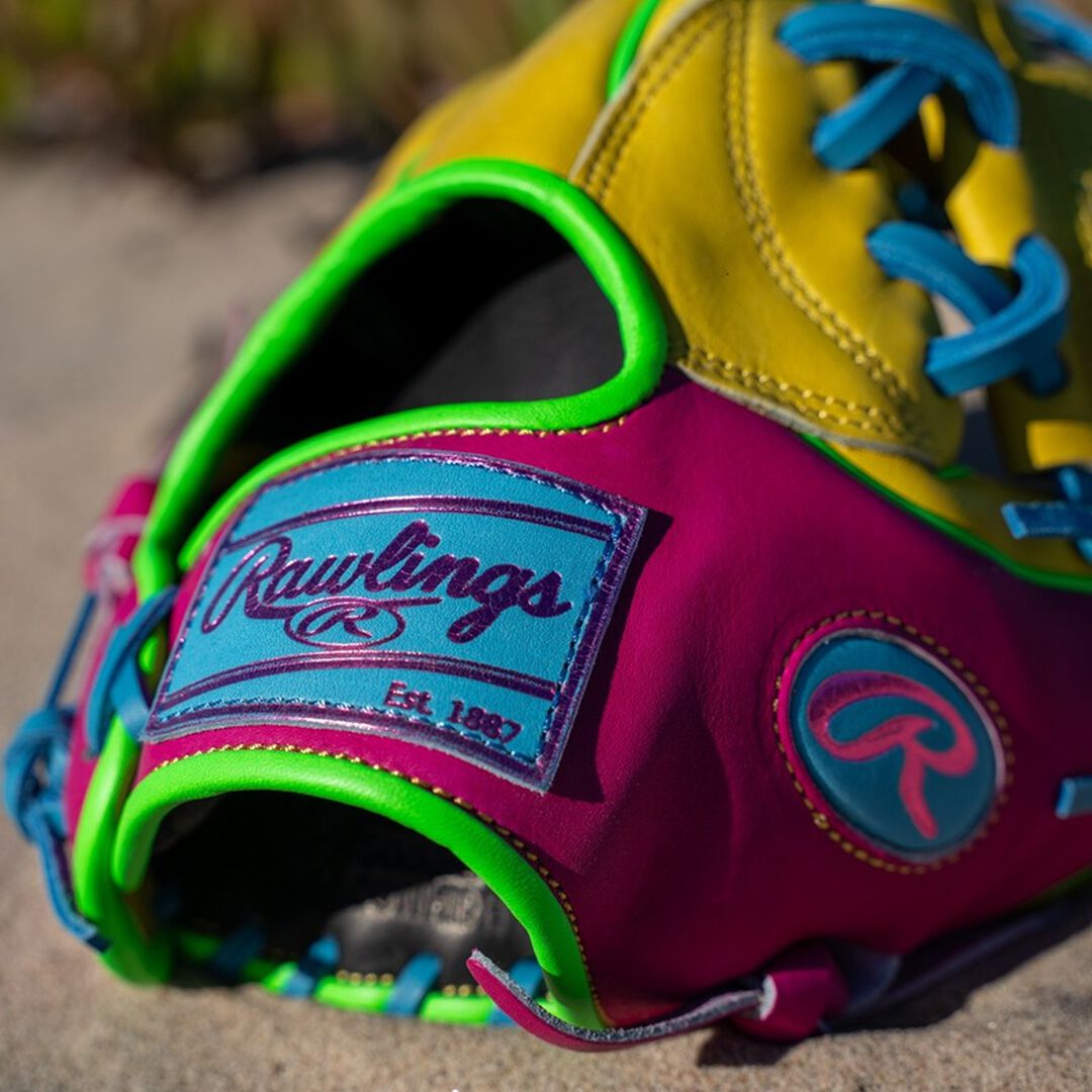 Rawlings Heart of the Hide Spring Break 11.5 Inch Infield Glove Right Hand Throw - Rawlings