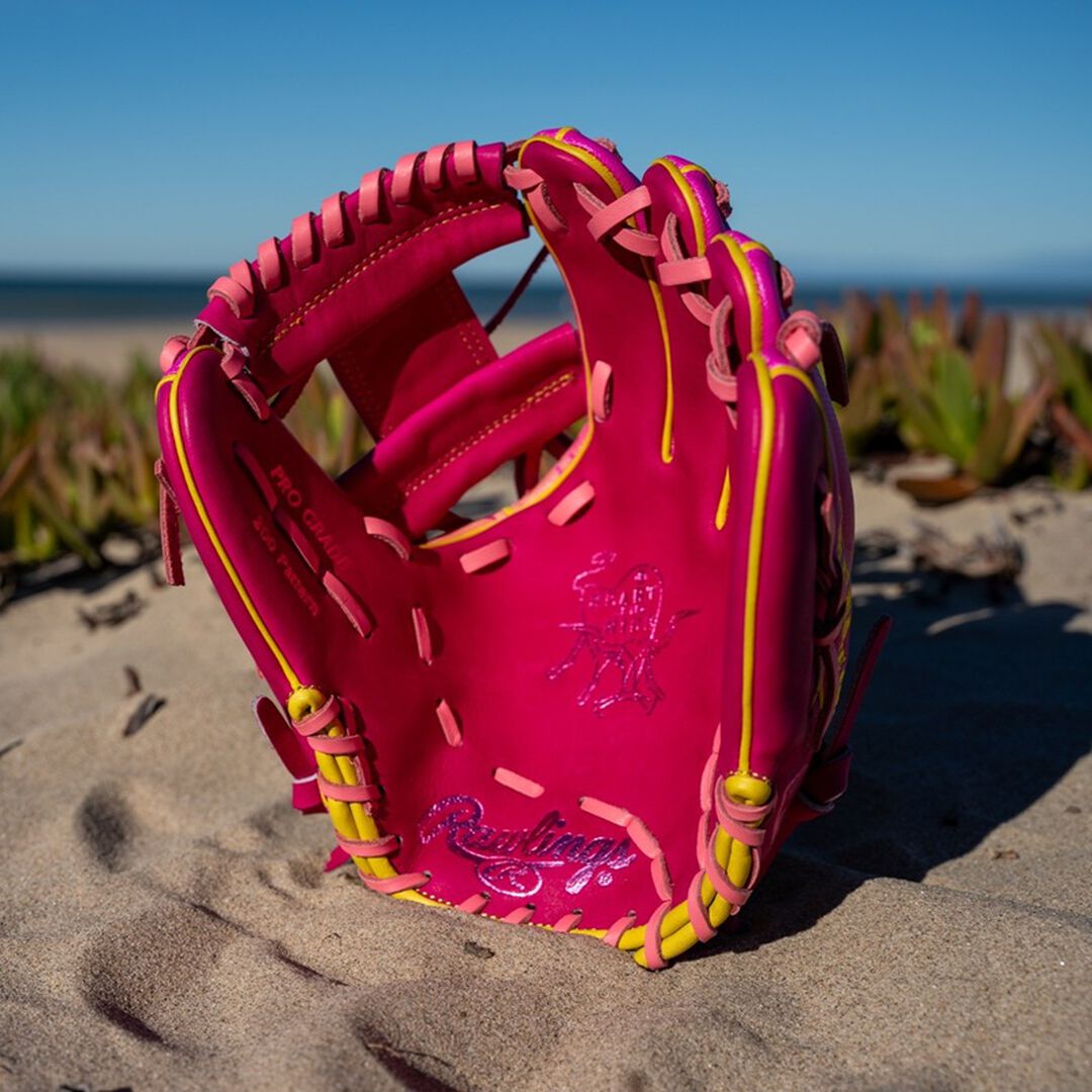 Rawlings Heart of the Hide Spring Break 11.5 Inch Infield Glove Right Hand Throw - Rawlings