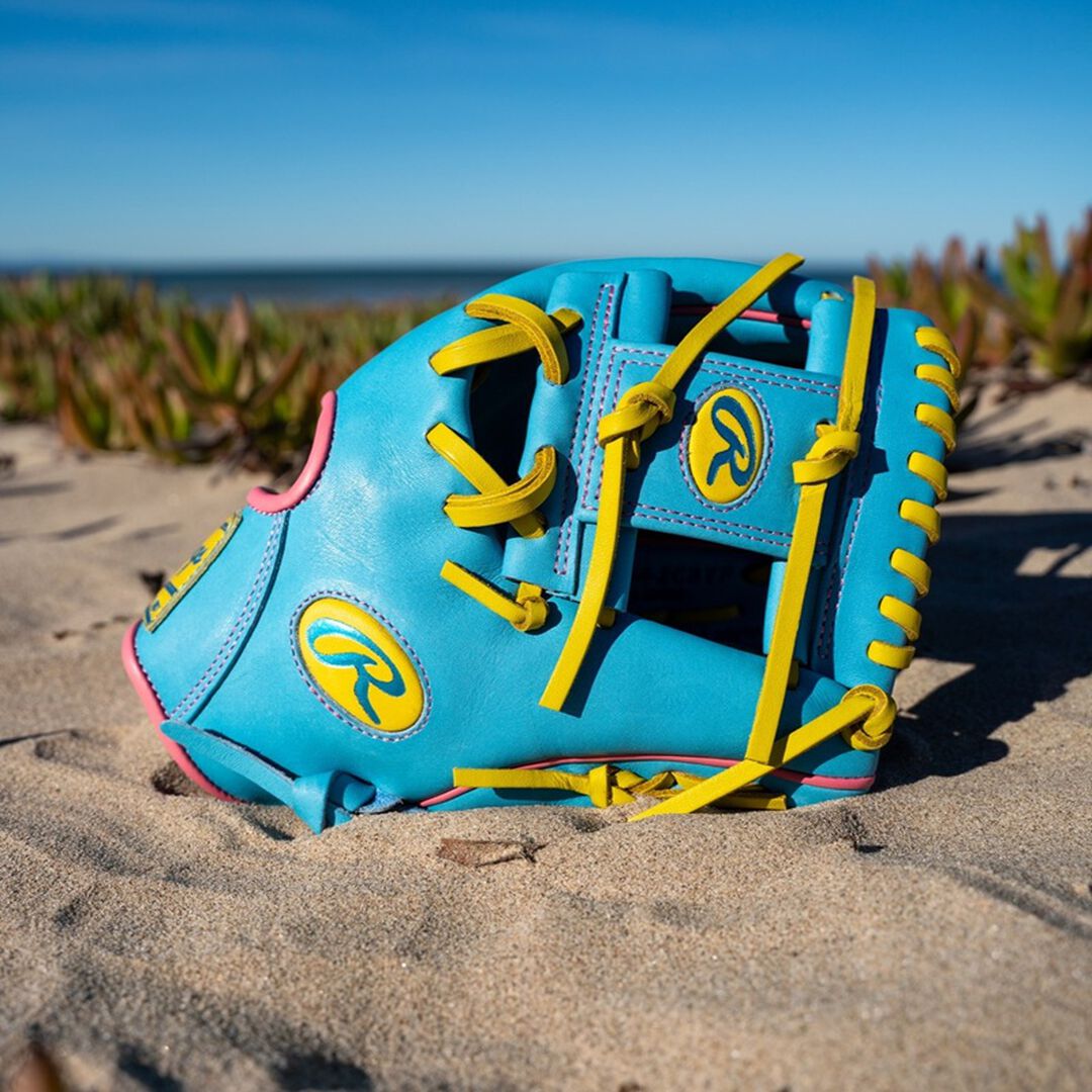 Rawlings Heart of the Hide Spring Break 11.5 Inch Infield Glove Right Hand Throw - Rawlings
