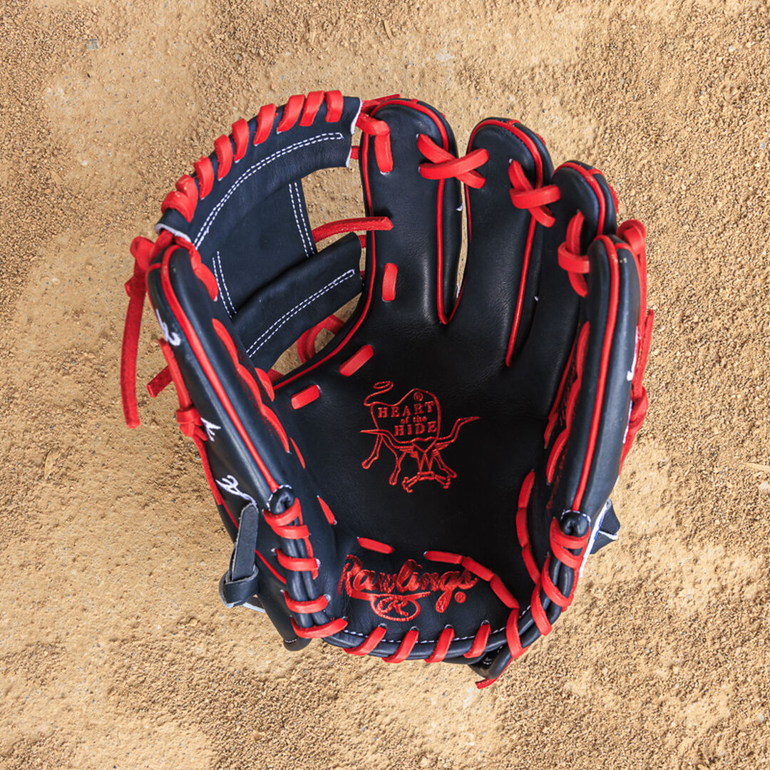 Atlanta Braves Heart of the Hide 11.75-Inch Infield Glove - Rawlings
