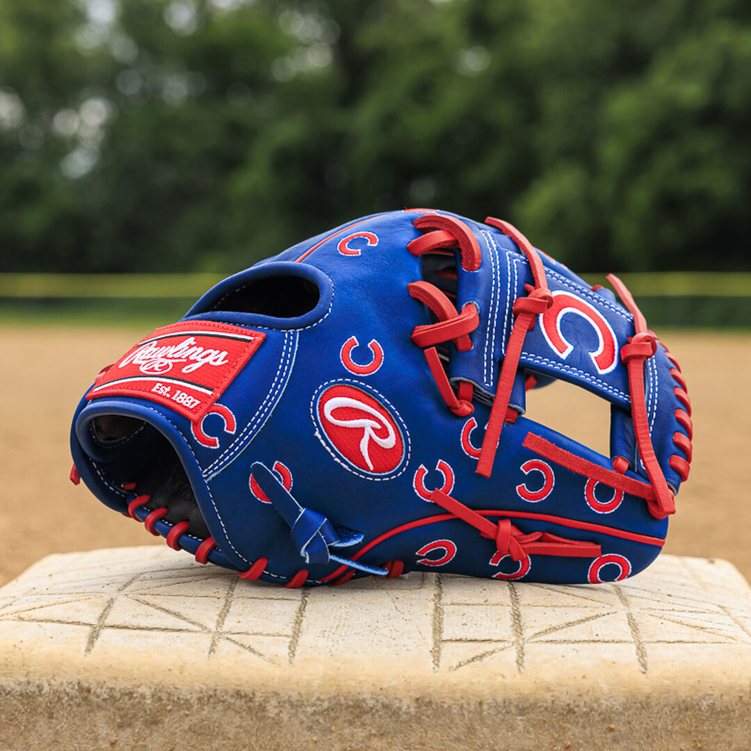 Chicago Cubs Heart of the Hide 11.75-Inch Infield Glove - Rawlings