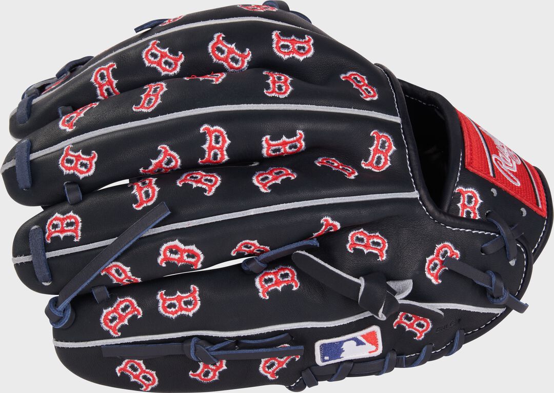 Boston Red Sox Heart of the Hide 11.75-Inch Infield Glove - Rawlings