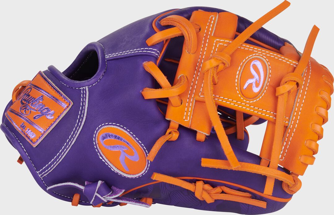 Heart of the Hide ContoUR Fit 11.5-Inch Wing Tip Glove Right Hand Throw - Rawlings