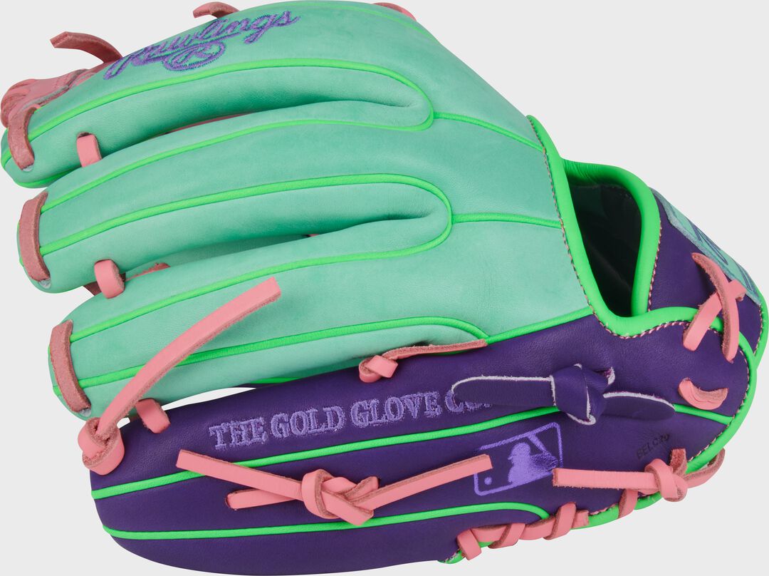Heart of the Hide ContoUR Fit 11.5-Inch Infield Glove Right Hand Throw - Rawlings
