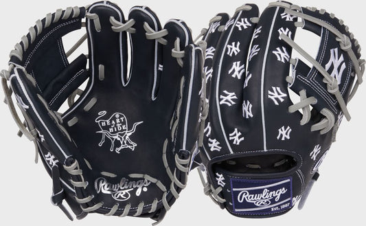 New York Yankees Heart of the Hide 11.75-Inch Infield Glove - Rawlings