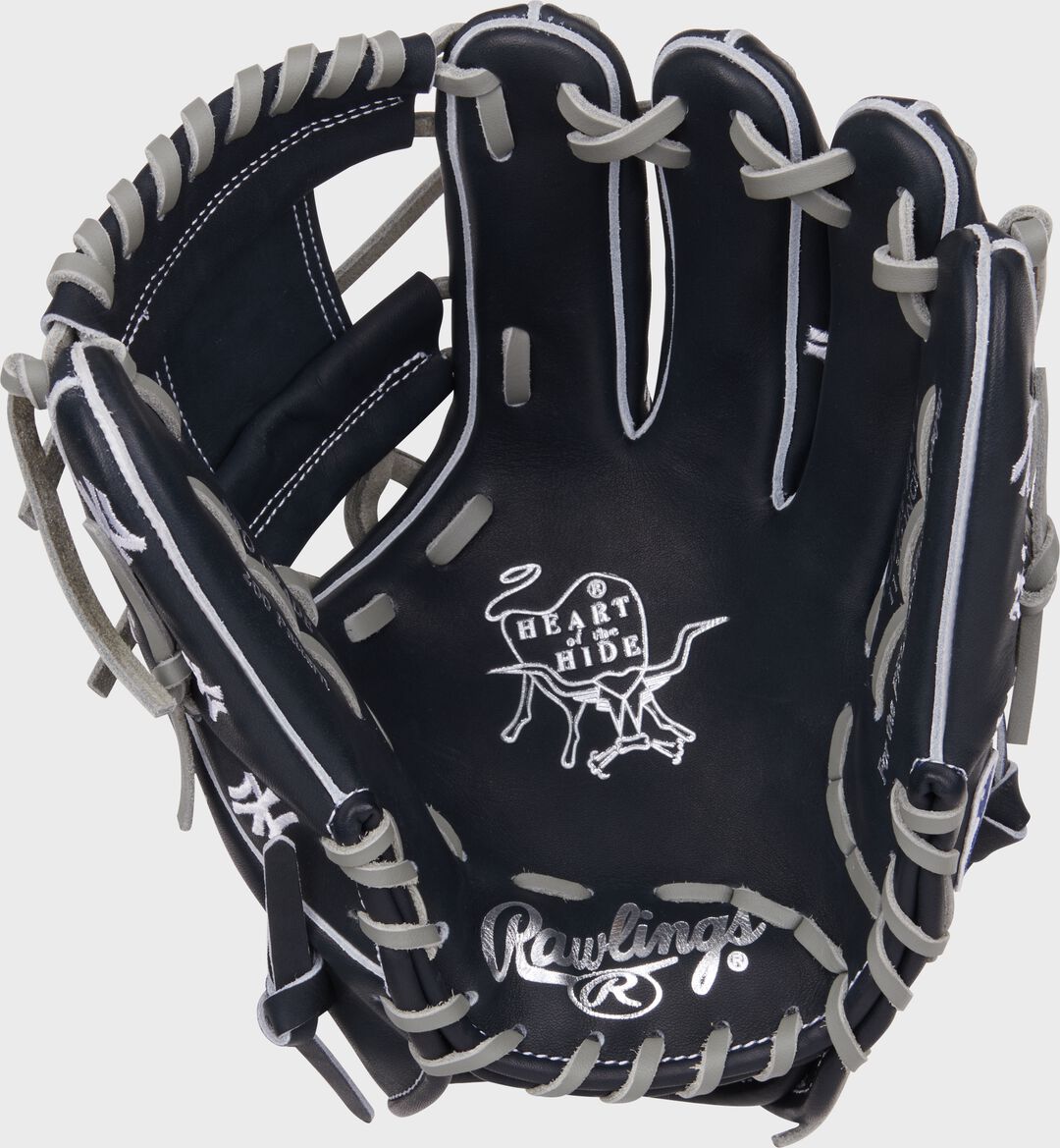 New York Yankees Heart of the Hide 11.75-Inch Infield Glove - Rawlings