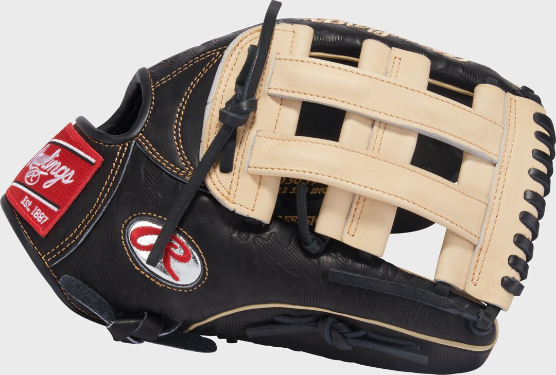 Gameday 57 Series Fernando Tatís Jr. Heart of the Hide Glove Right Hand Throw - Rawlings