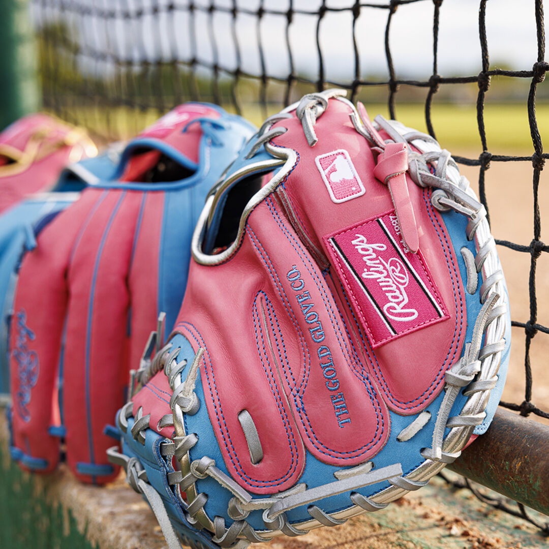 Exclusive Heart of the Hide 32.5" Catcher's Mitt Right Hand Throw - Rawlings