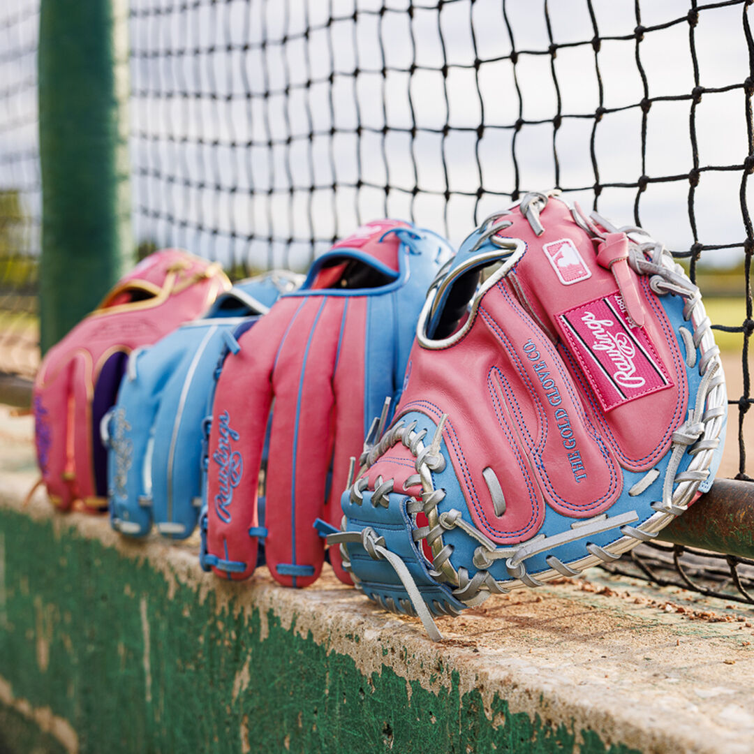 Exclusive Heart of the Hide 32.5" Catcher's Mitt Right Hand Throw - Rawlings