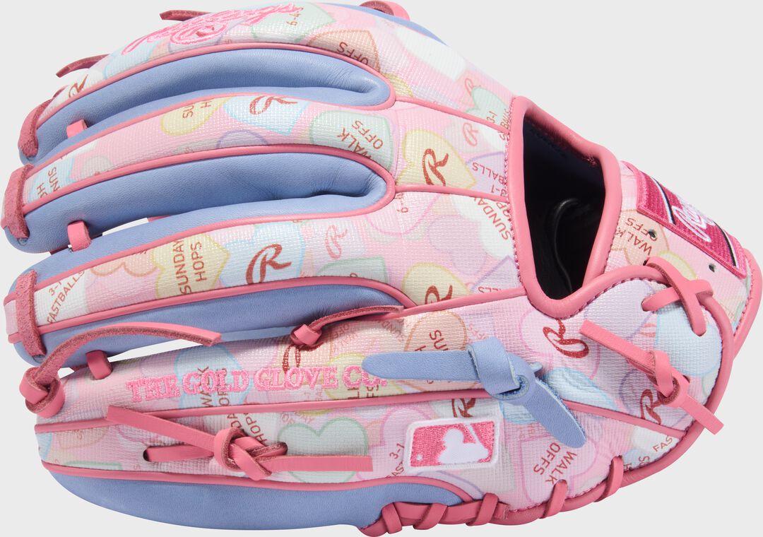 Rawlings Valentine's Day Exclusive 11.5 Inch Infield Glove Right Hand Throw - Rawlings