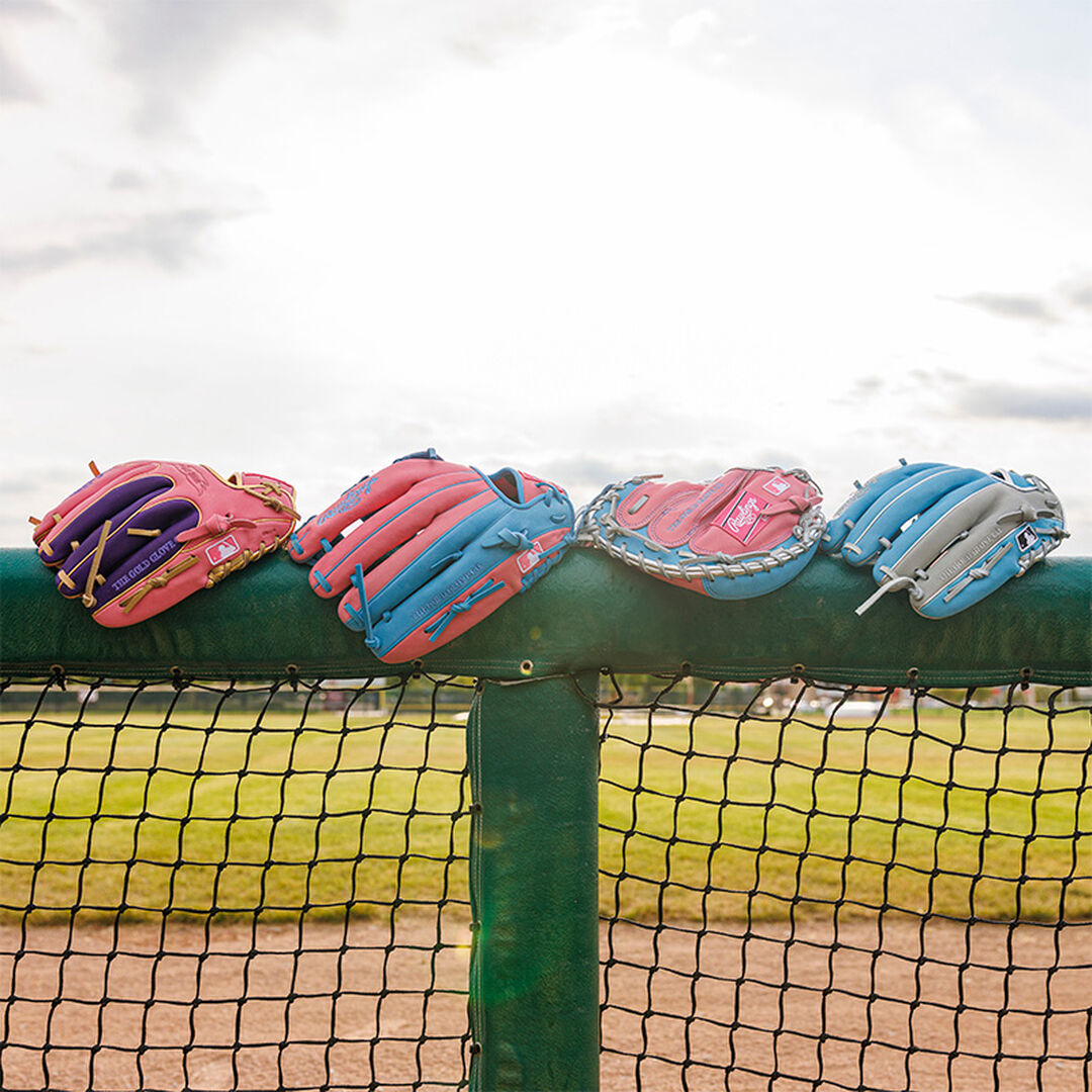 Exclusive Heart of the Hide ContoUR Fit Infield Glove Right Hand Throw - Rawlings