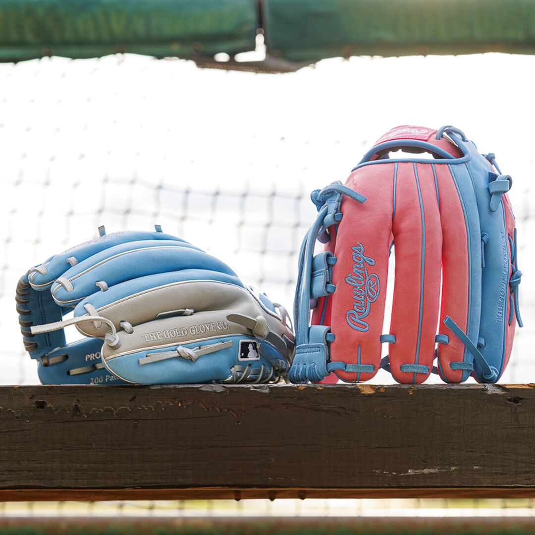 Exclusive Heart of the Hide ContoUR Fit Infield Glove Right Hand Throw - Rawlings