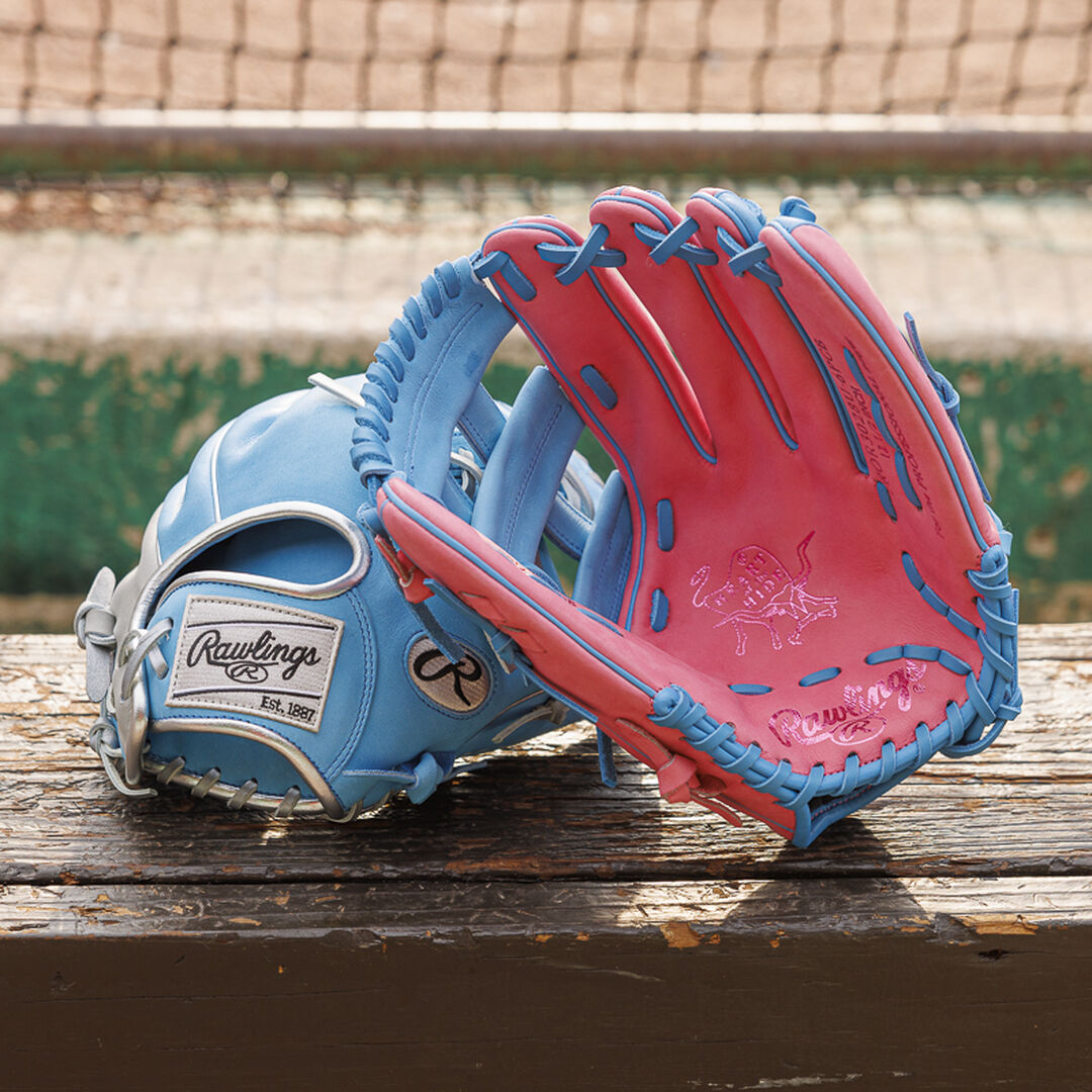 Exclusive Heart of the Hide ContoUR Fit Outfield Glove Right Hand Throw - Rawlings