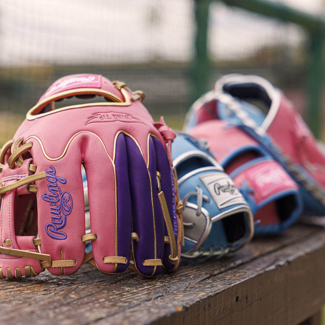 Exclusive Heart of the Hide 11.5" Wing Tip Glove Right Hand Throw - Rawlings
