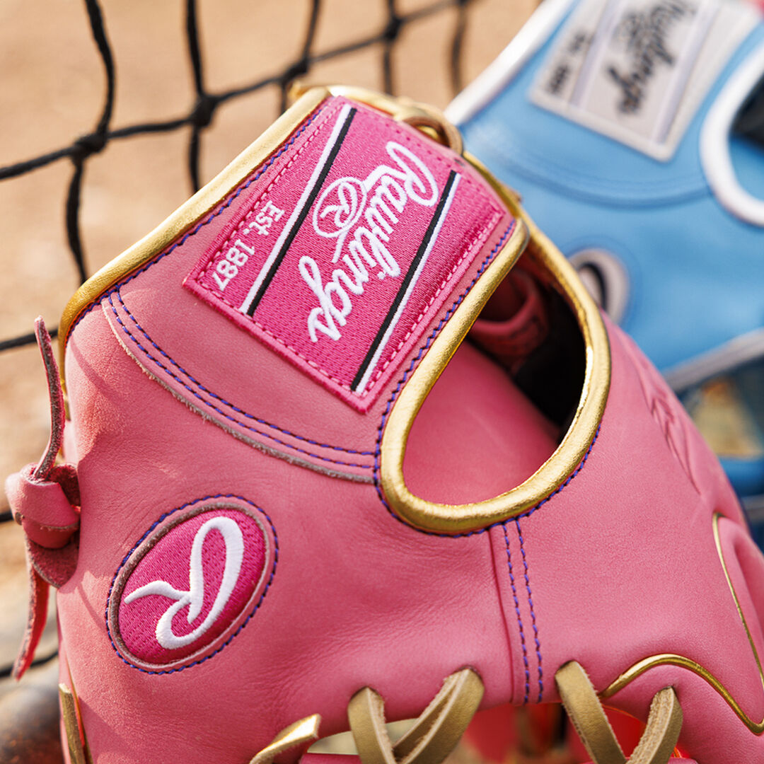 Exclusive Heart of the Hide 11.5" Wing Tip Glove Right Hand Throw - Rawlings